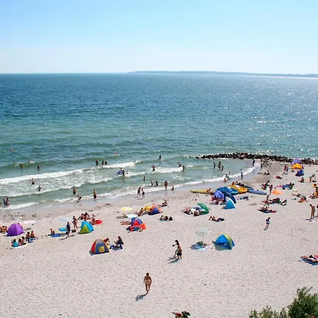 Kapitaenshaus Holiday home Waabs